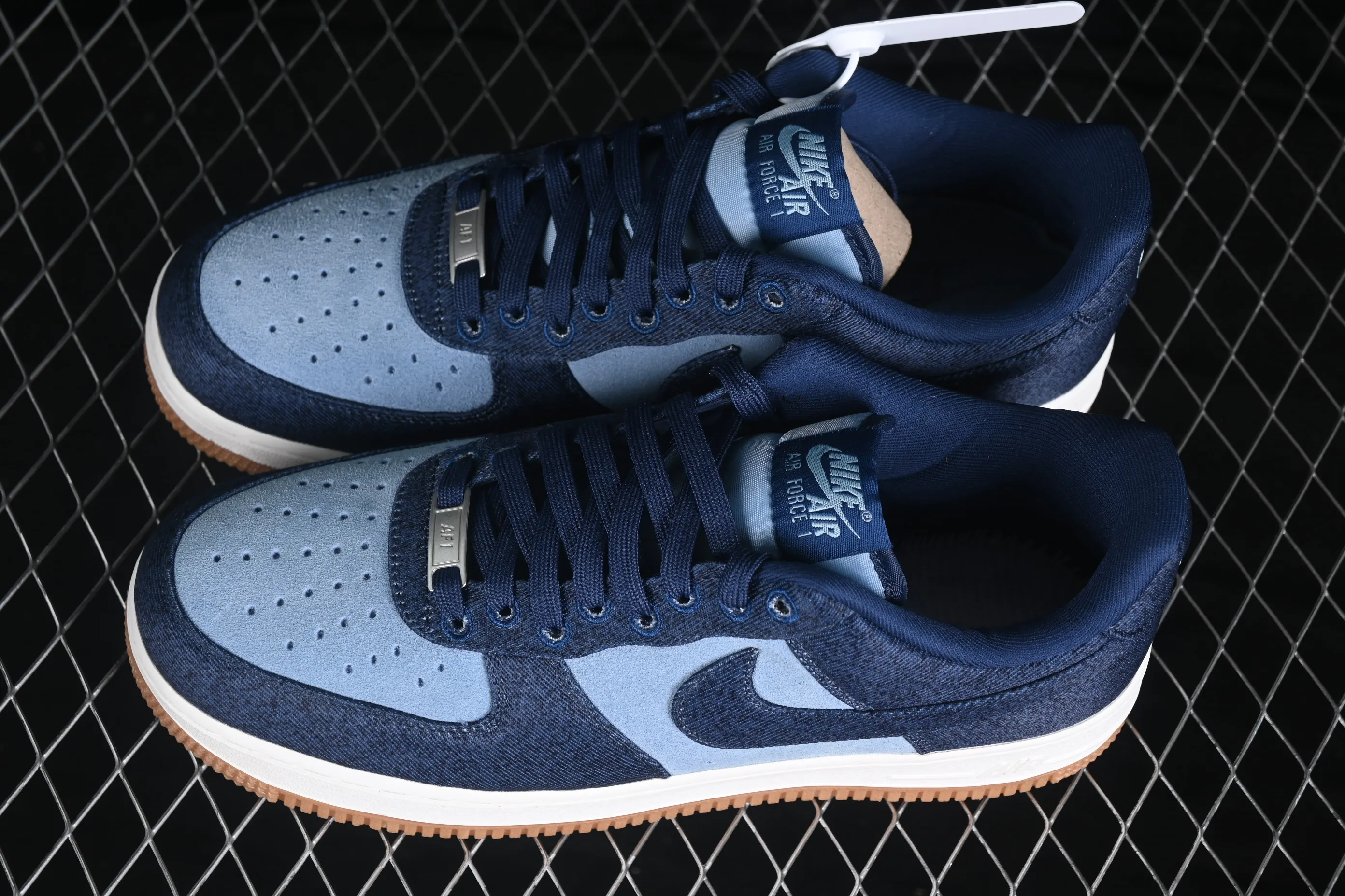 All categories Nk Air Force 1 Air Force series Nk Air Force 1 Low Air Force low-top Nike Air Force 1'07 Low Air Force 1 low-top casual sneakers IR0951-400